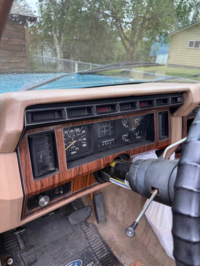 Ford-f-250-long-bed-1984-green-6