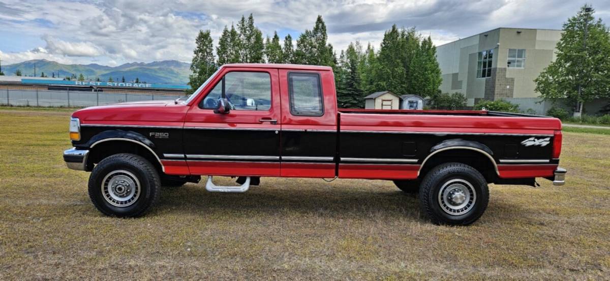 Ford-f-250-super-duty-diesel-1992-red