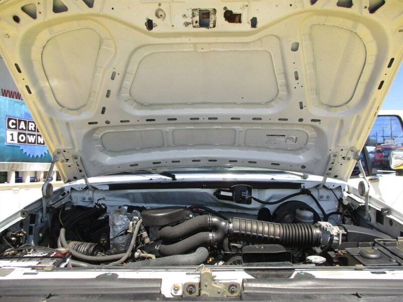 Ford-f-250-xl-long-bed-1995-white-13