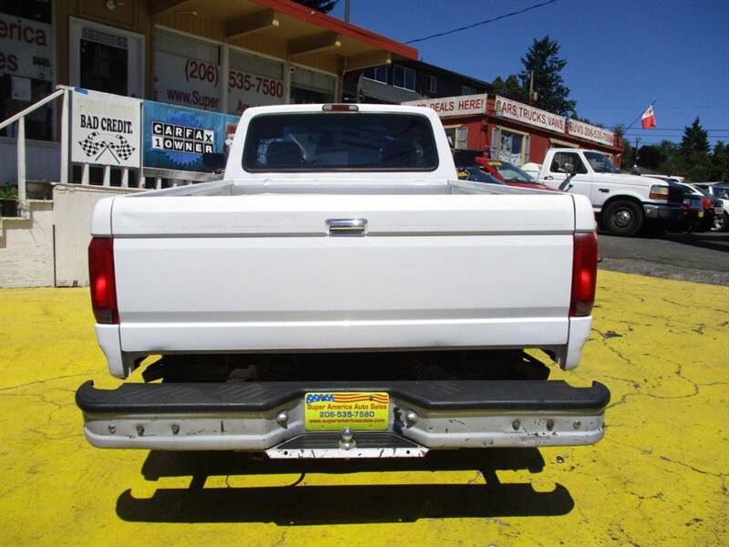 Ford-f-250-xl-long-bed-1995-white-5
