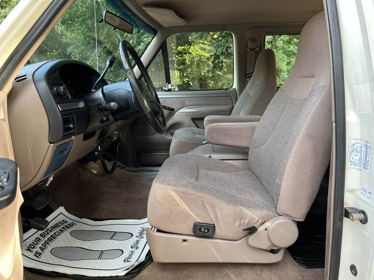 Ford-f-250-xlt-lariat-1992-red-8