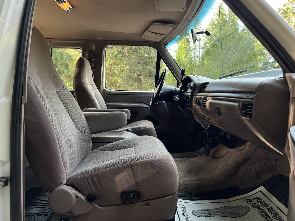Ford-f-250-xlt-lariat-1992-red-9