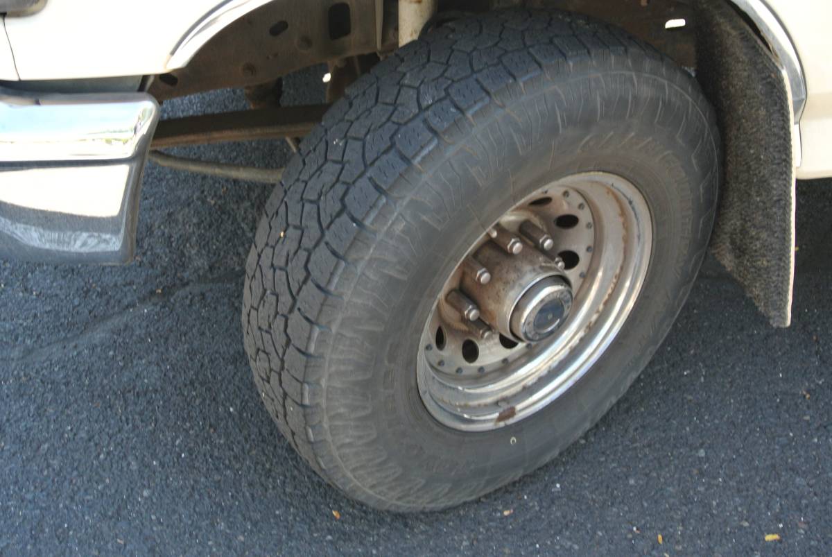 Ford-f-250xl-1994-white-18