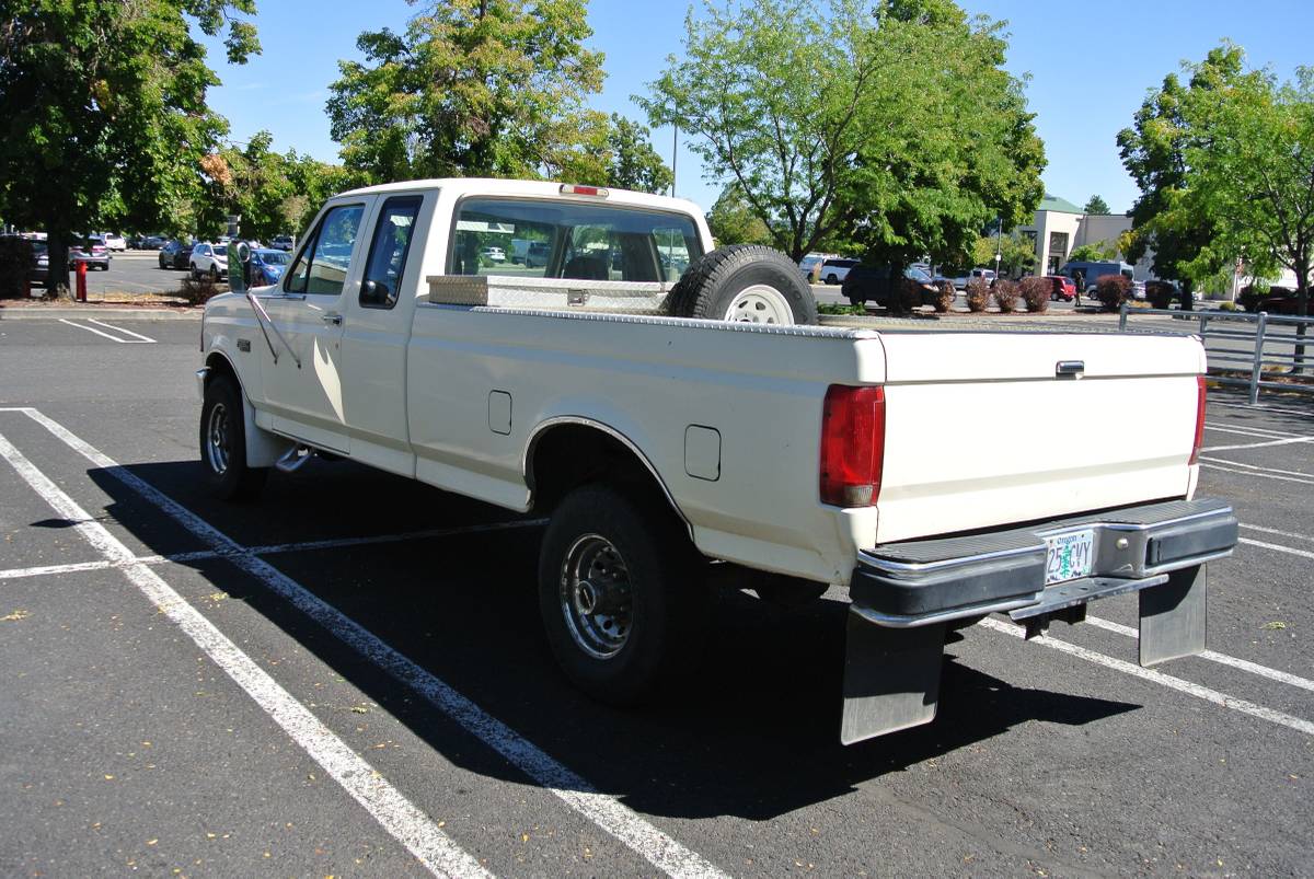 Ford-f-250xl-1994-white-5
