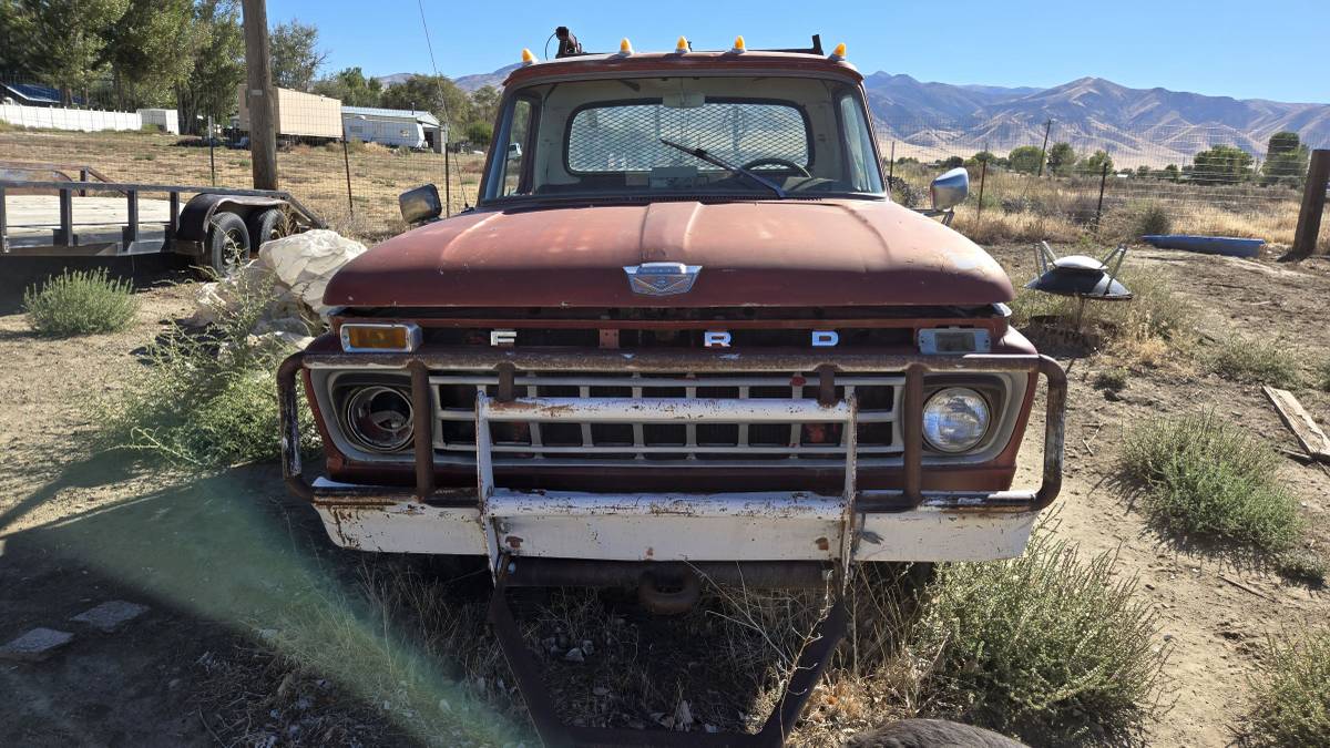 Ford-f-350-1965-red-1