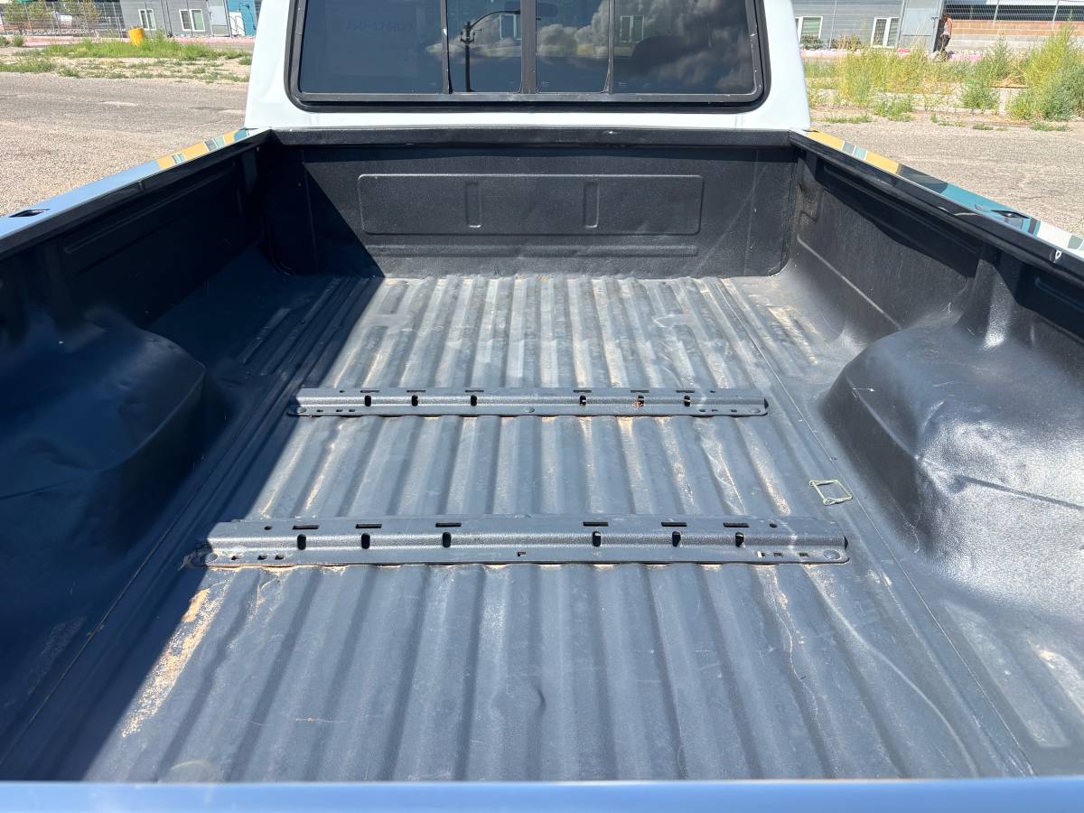 Ford-f-350-1992-white-11