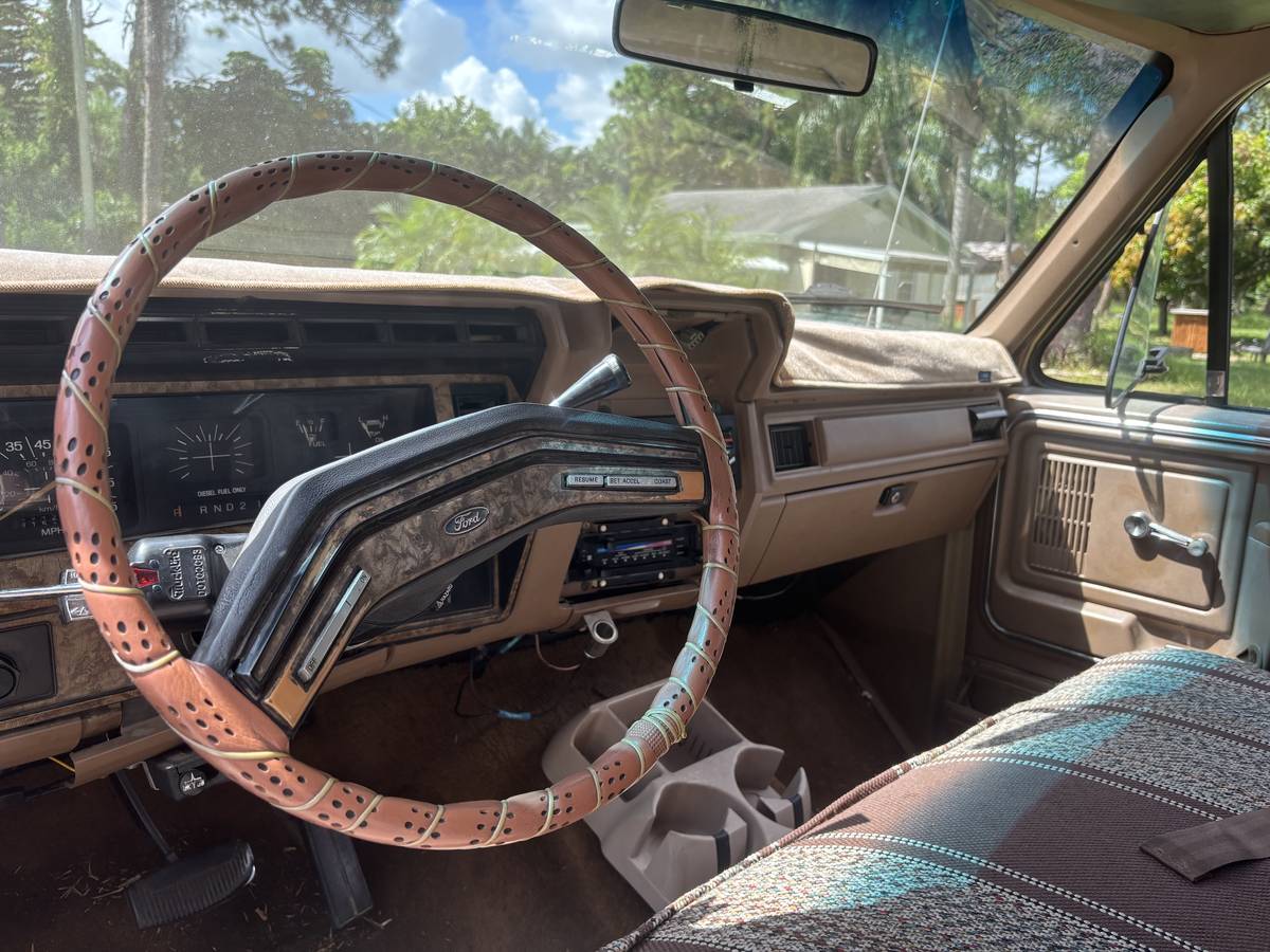 Ford-f-350-diesel-1986-2