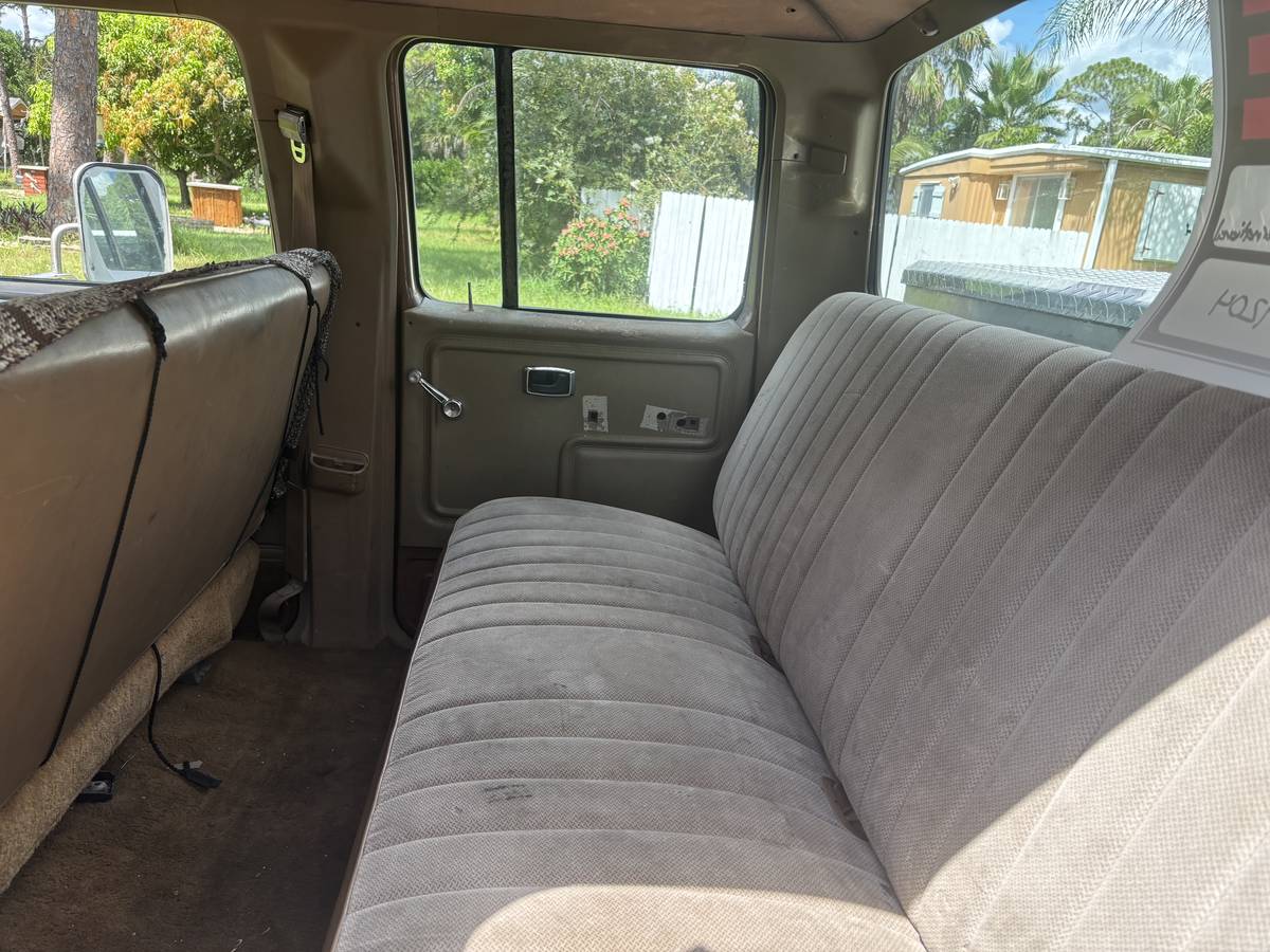 Ford-f-350-diesel-1986-5