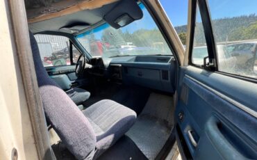 Ford-f-350-diesel-1987-white-1