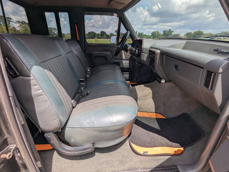 Ford-f-350-diesel-1990-black-8