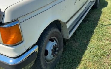 Ford-f-350-lariat-dually-1989-white-2