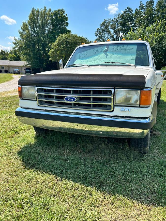 Ford-f-350-lariat-dually-1989-white-25