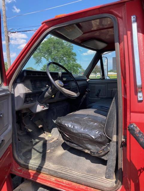 Ford-f-800-diesel-1995-red-4