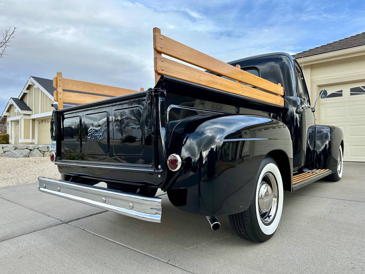 Ford-f1-1948-black-13