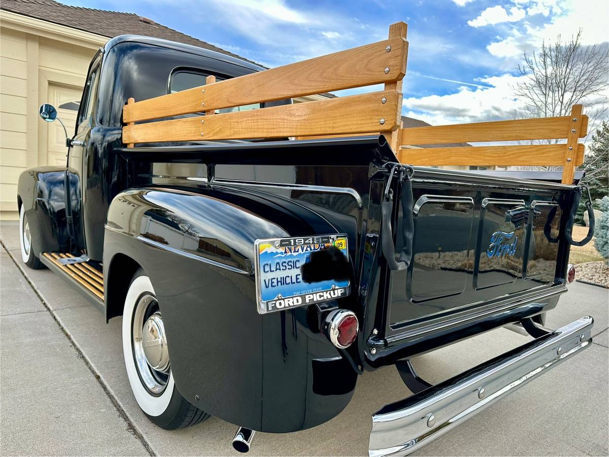 Ford-f1-1948-black-15