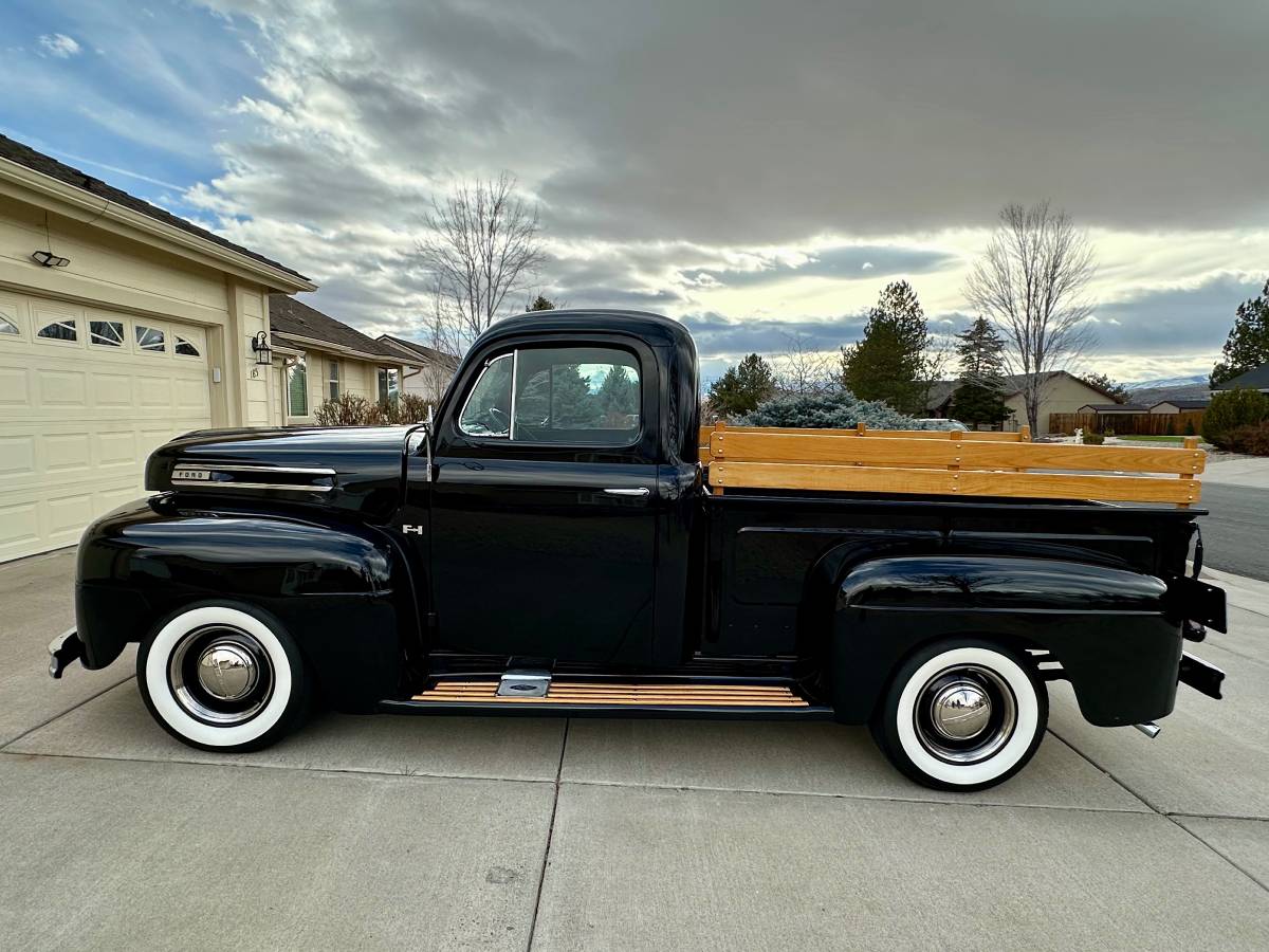 Ford-f1-1948-black-16