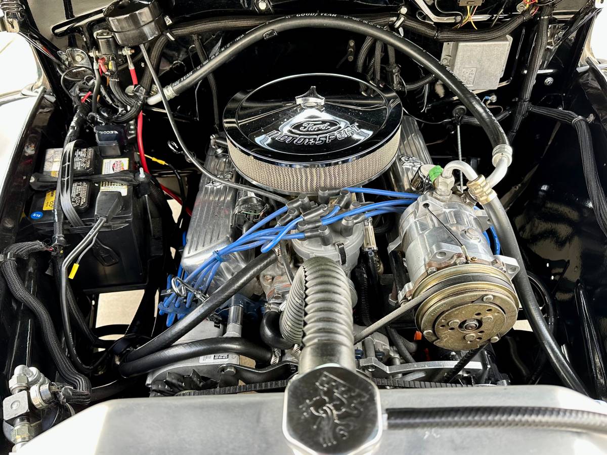 Ford-f1-1948-black-22