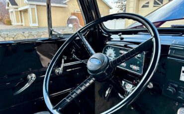 Ford-f1-1948-black