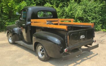 Ford-f1-1949-black-1