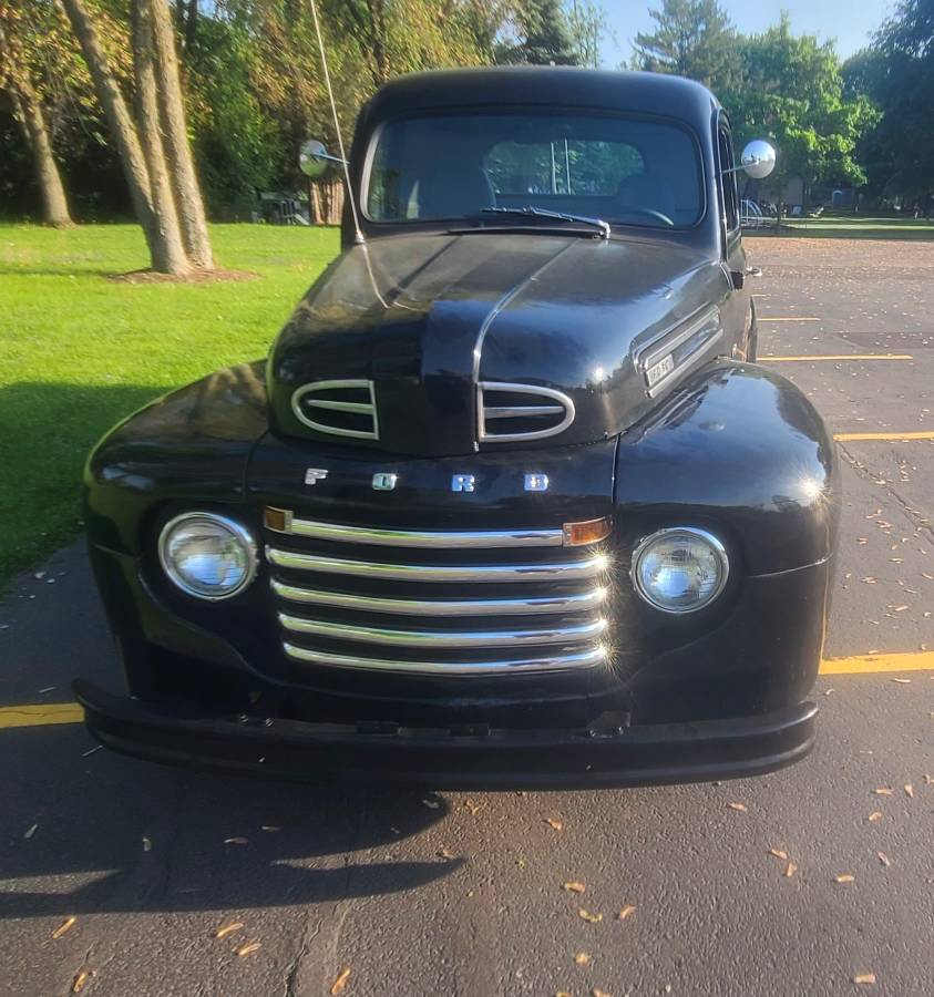 Ford-f1-1949-black-4