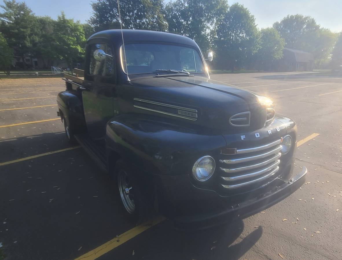 Ford-f1-1949-black-5