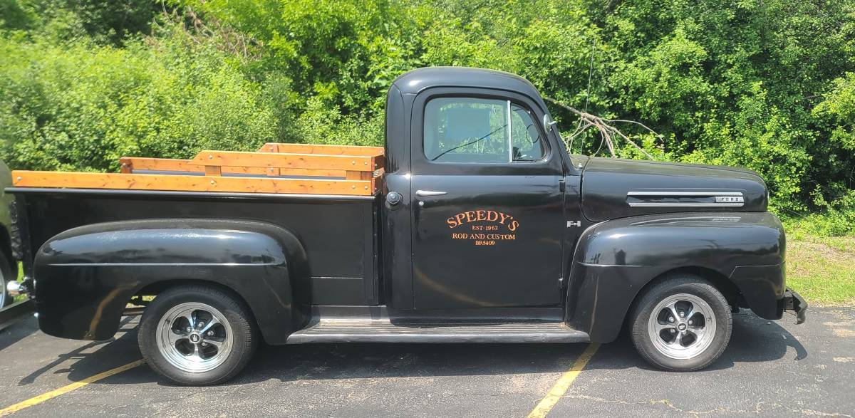 Ford-f1-1949-black-6
