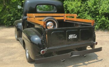 Ford-f1-1949-black-8
