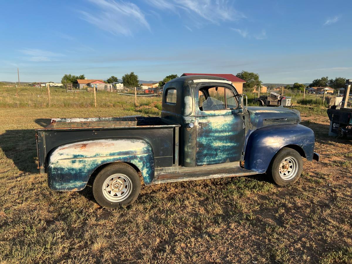 Ford-f1-1950-blue-1
