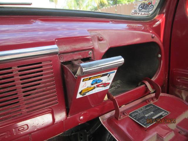 Ford-f1-1951-red-11