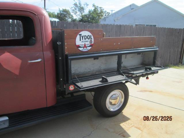 Ford-f1-1951-red-5