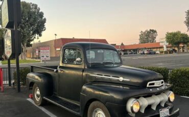 Ford-f1-1952-black