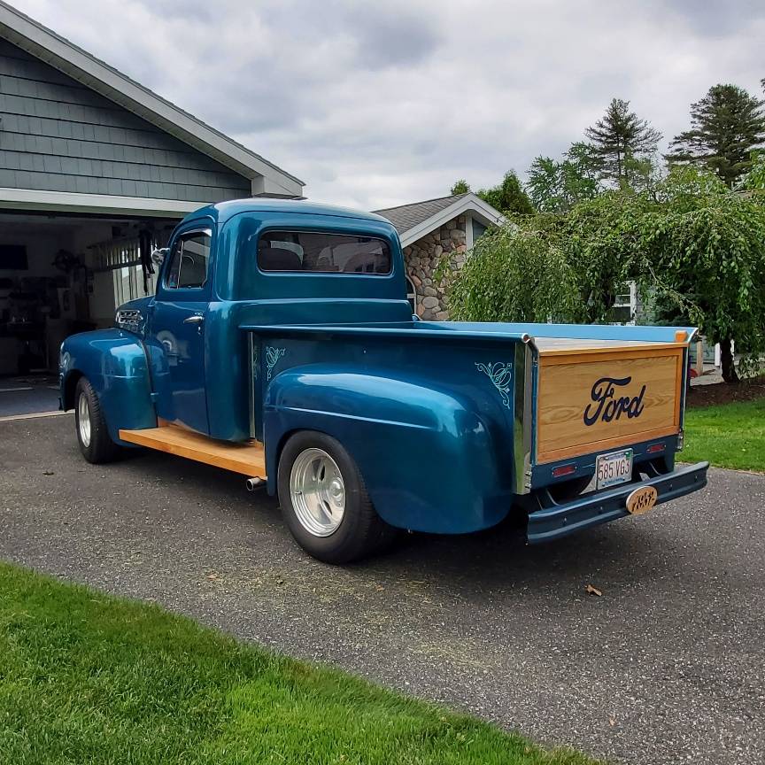 Ford-f1-1952-green-2
