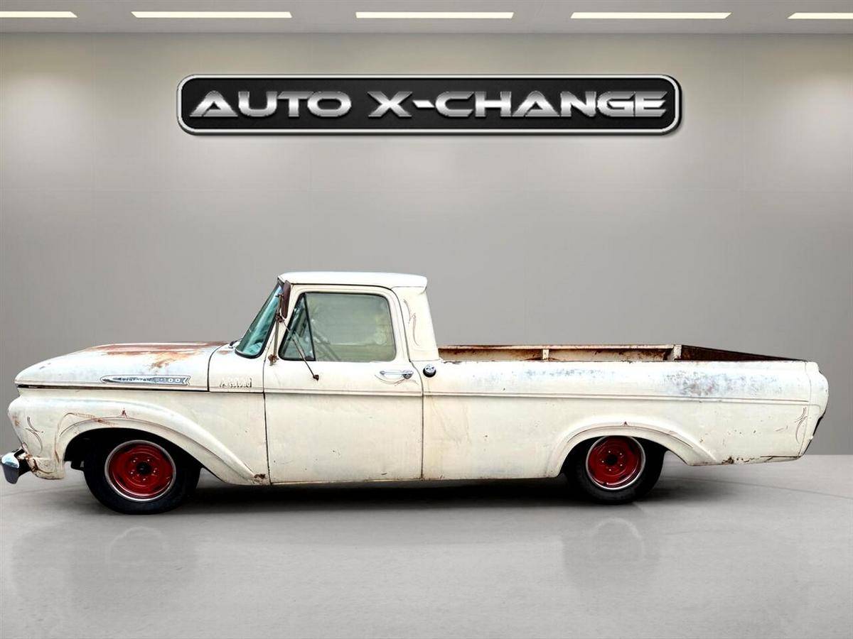 Ford-f100-1961-white-1