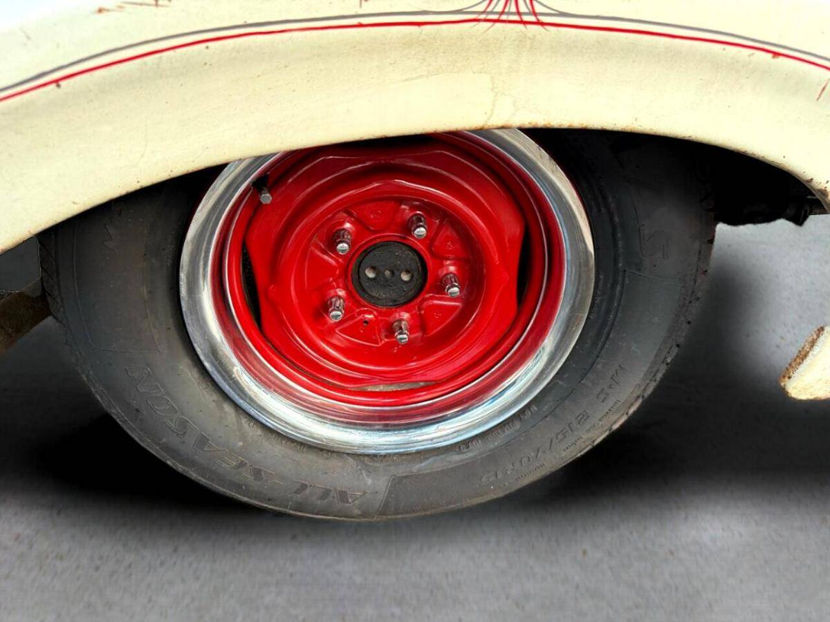 Ford-f100-1961-white-16