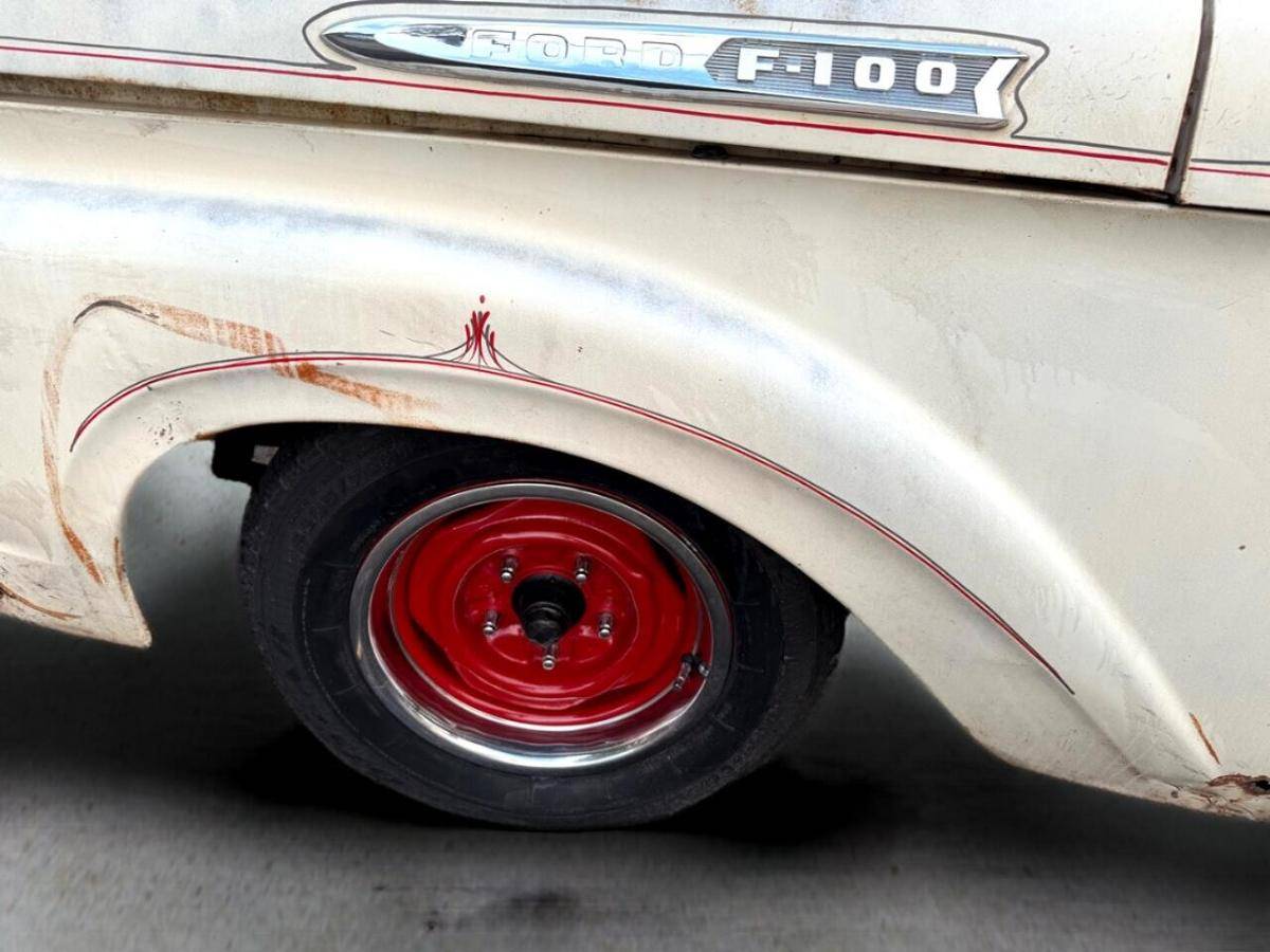 Ford-f100-1961-white-18
