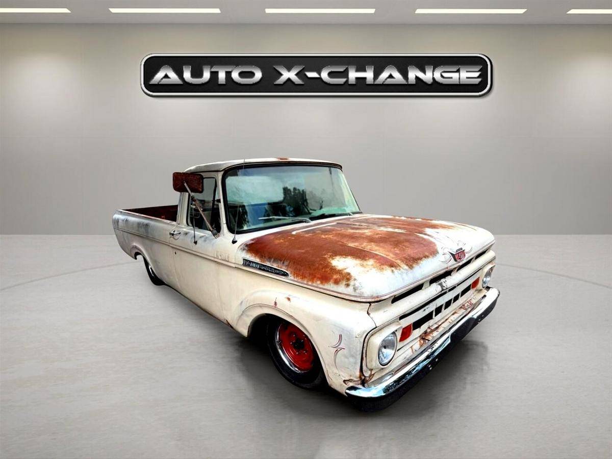 Ford-f100-1961-white-5