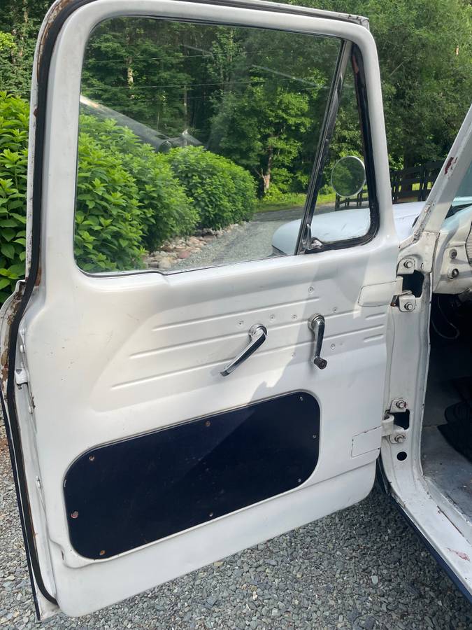 Ford-f100-1966-custom-5