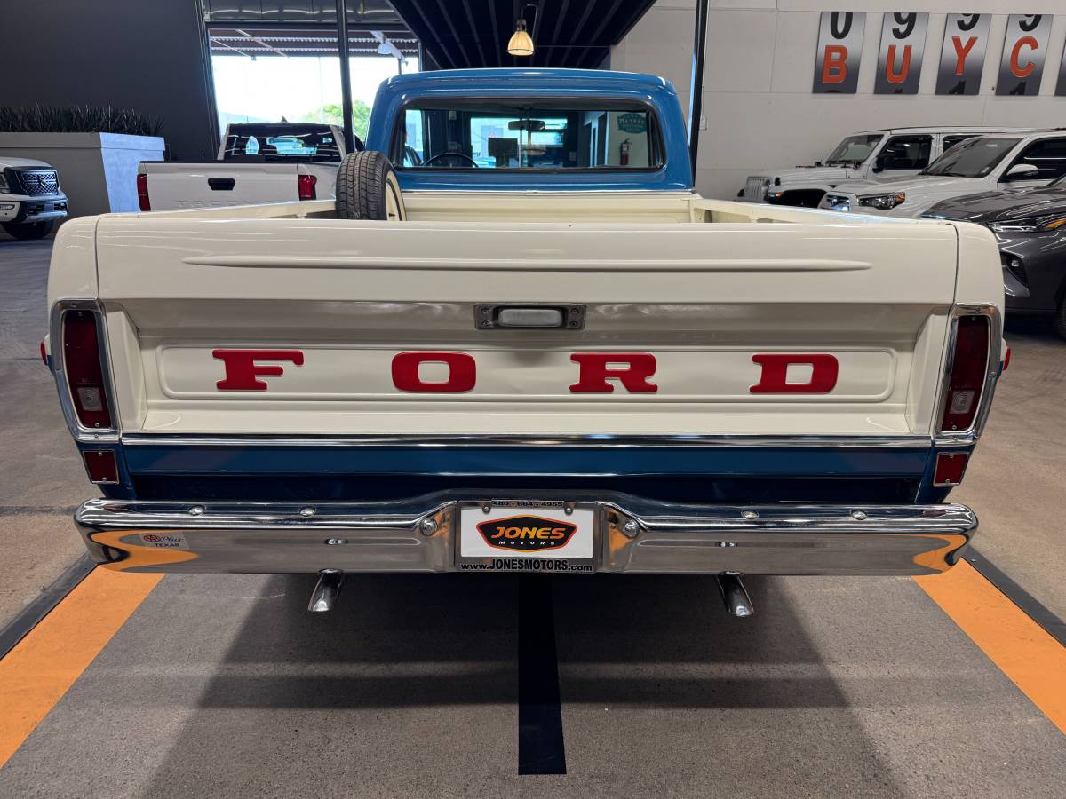 Ford-f100-1970-white-5
