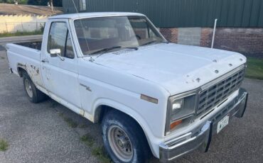 Ford-f100-1981-white-1