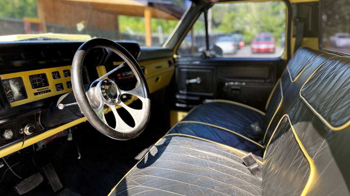 Ford-f100-1981-yellow-2