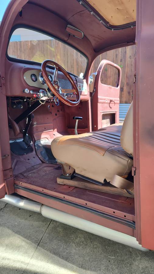 Ford-f100-custom-1950-2
