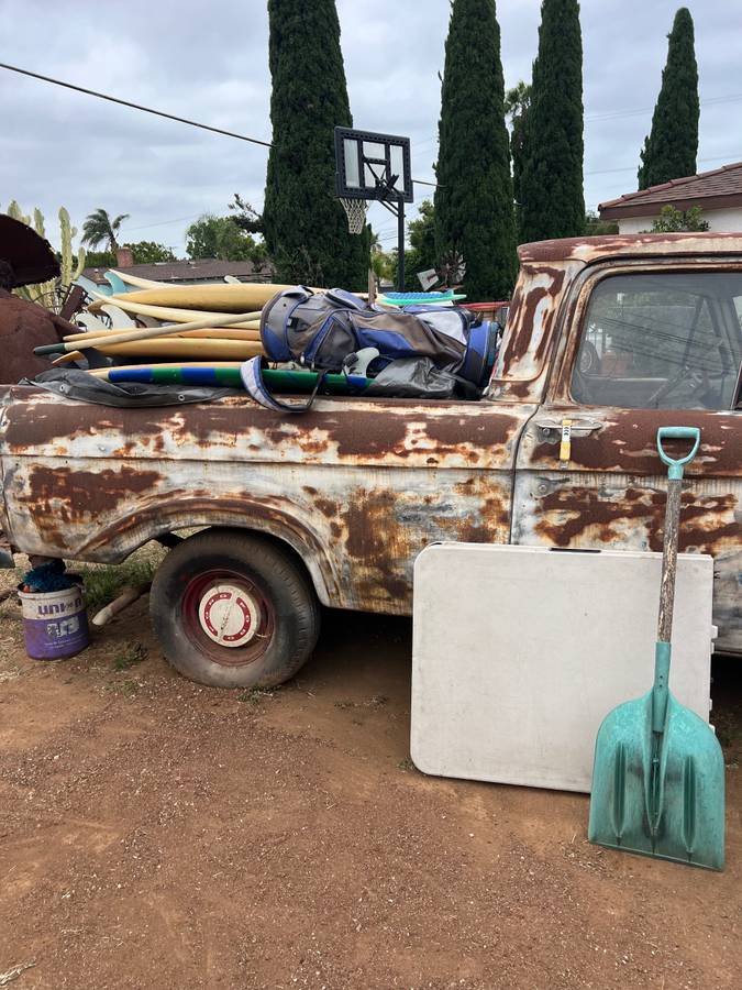 Ford-f100-custom-1962-custom-8