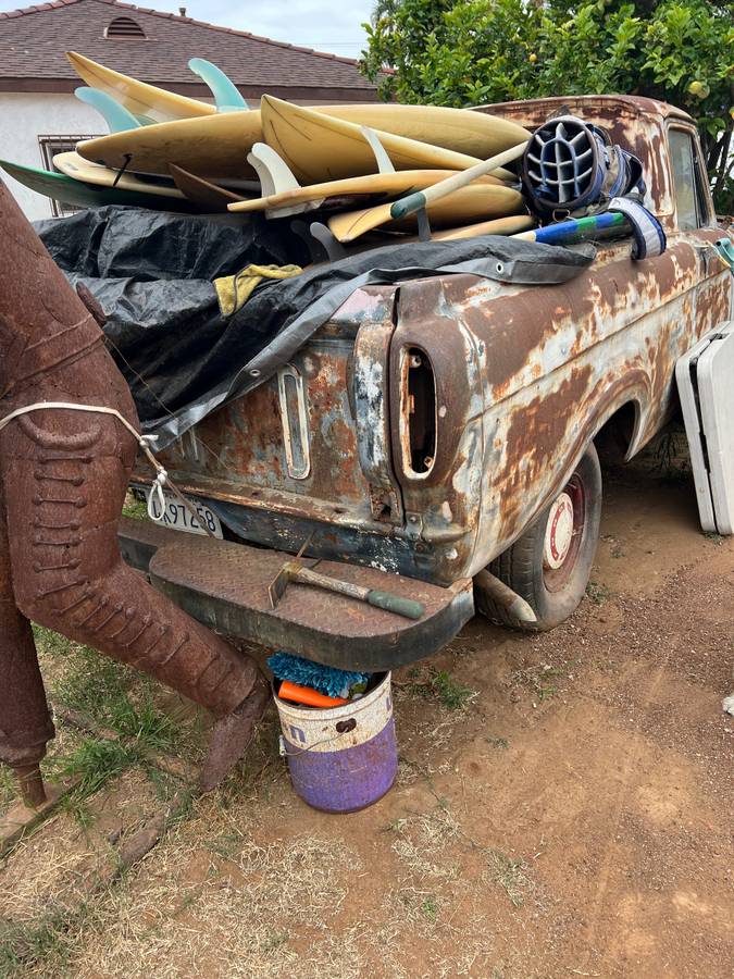 Ford-f100-custom-1962-custom-9