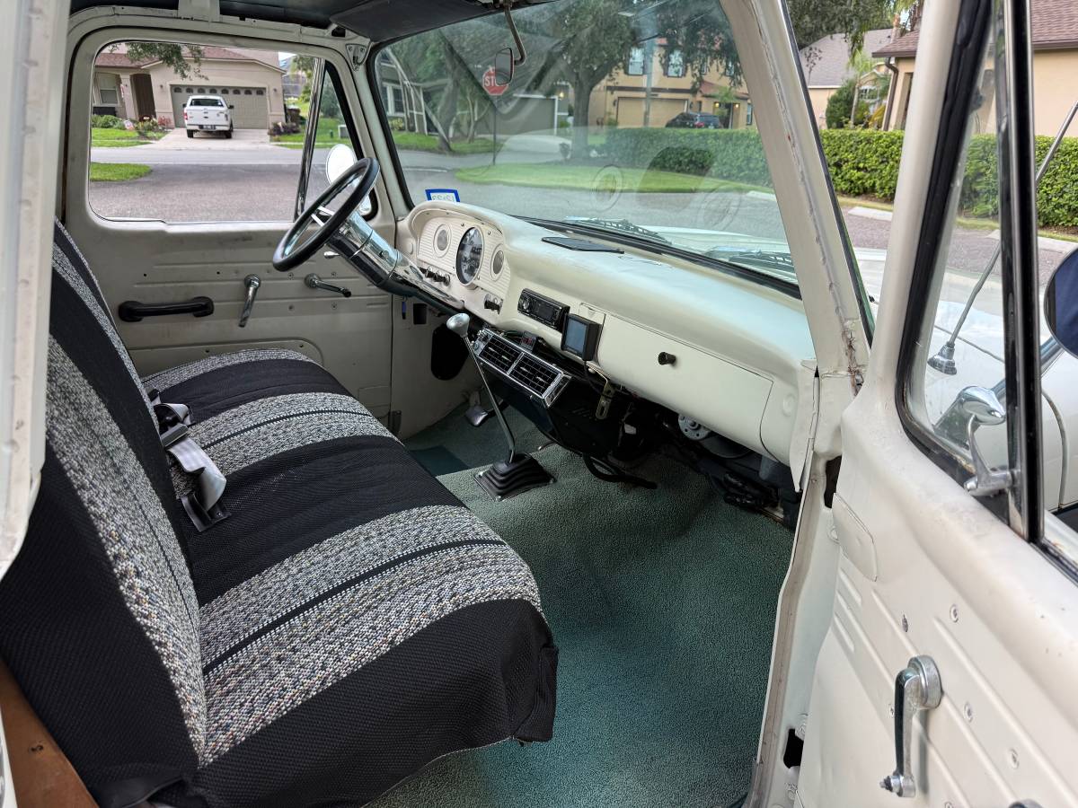 Ford-f100-custom-1965-9