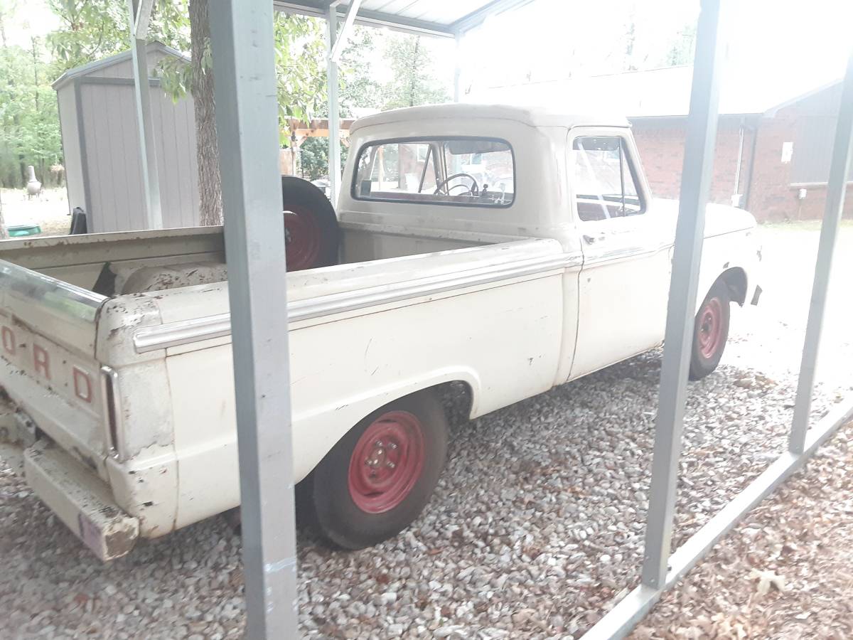 Ford-f100-custom-1965-white-2