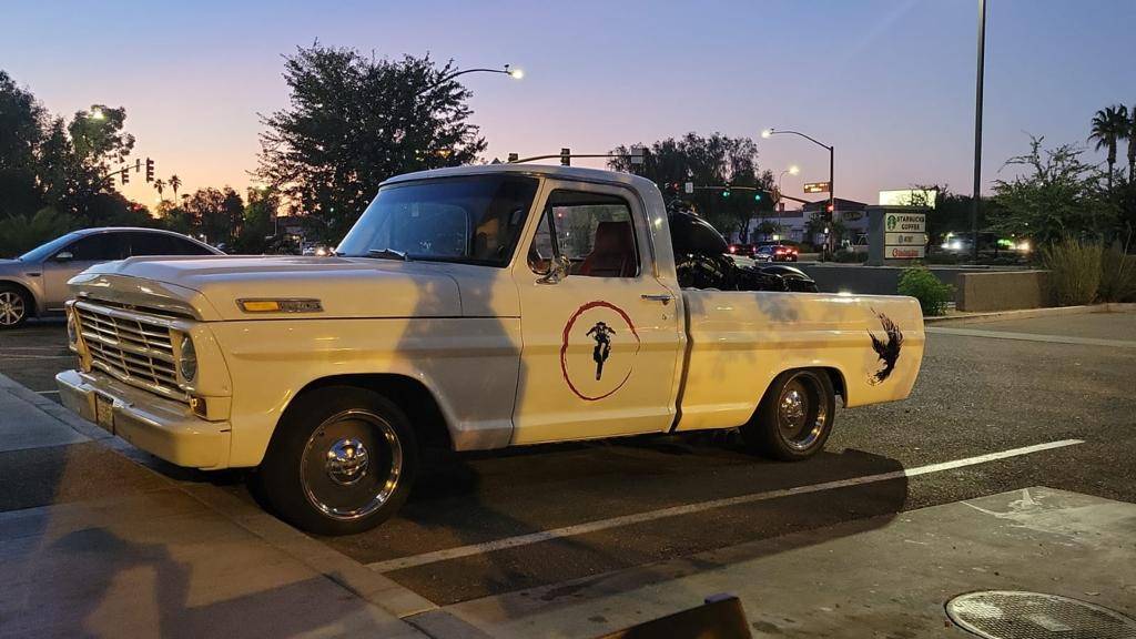 Ford-f100-custom-1969-5