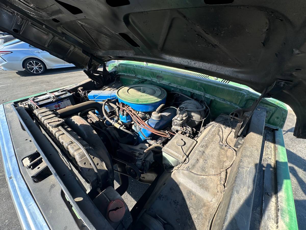 Ford-f100-custom-1972-green-7