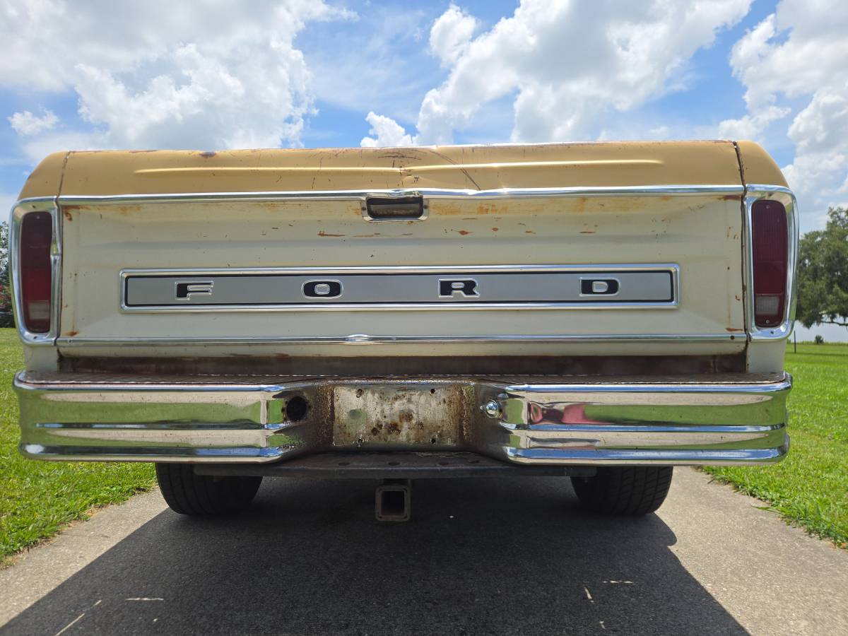Ford-f100-custom-1975-18