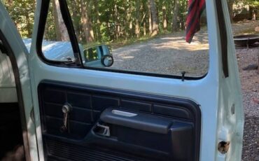 Ford-f100-custom-1976-blue-14
