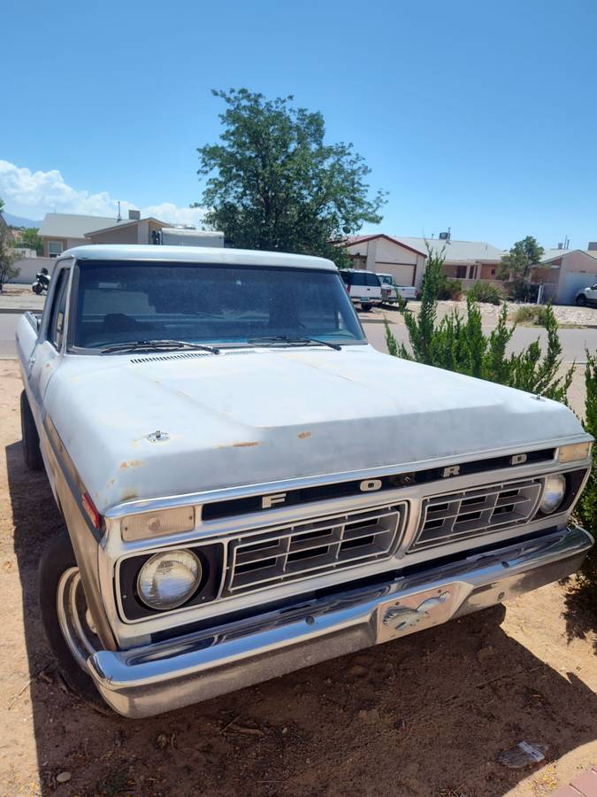 Ford-f100-custom-1977-grey-3